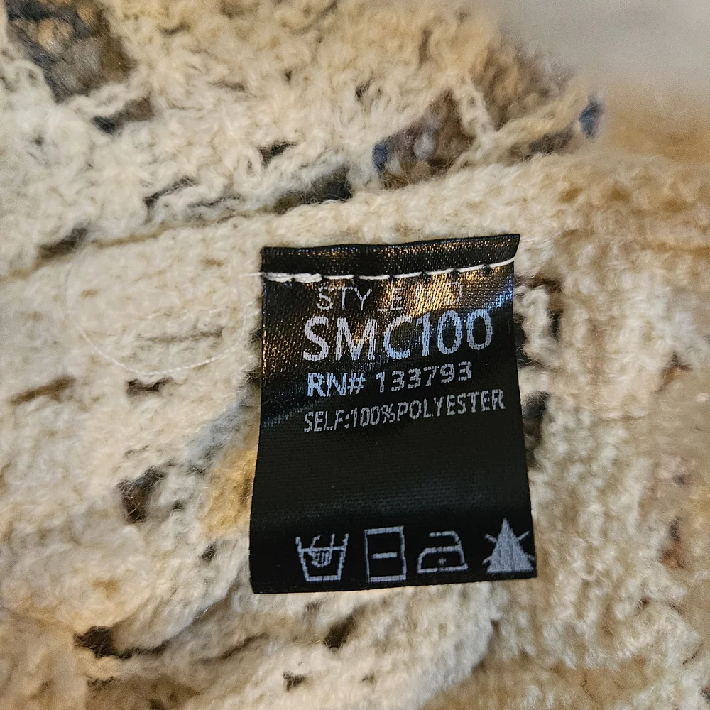 New Gorgeous POL Crochet Lace Bell Sleeve Top One Size - Picture 10 of 12